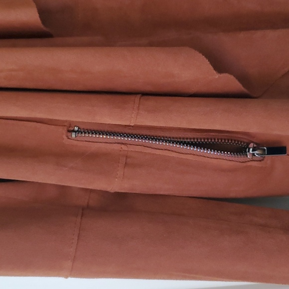 jacket - Picture 3 of 3